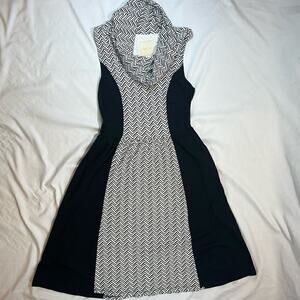 ModCloth Womens Chevron Print Cowl Neck Sleeveless Dress Black White M